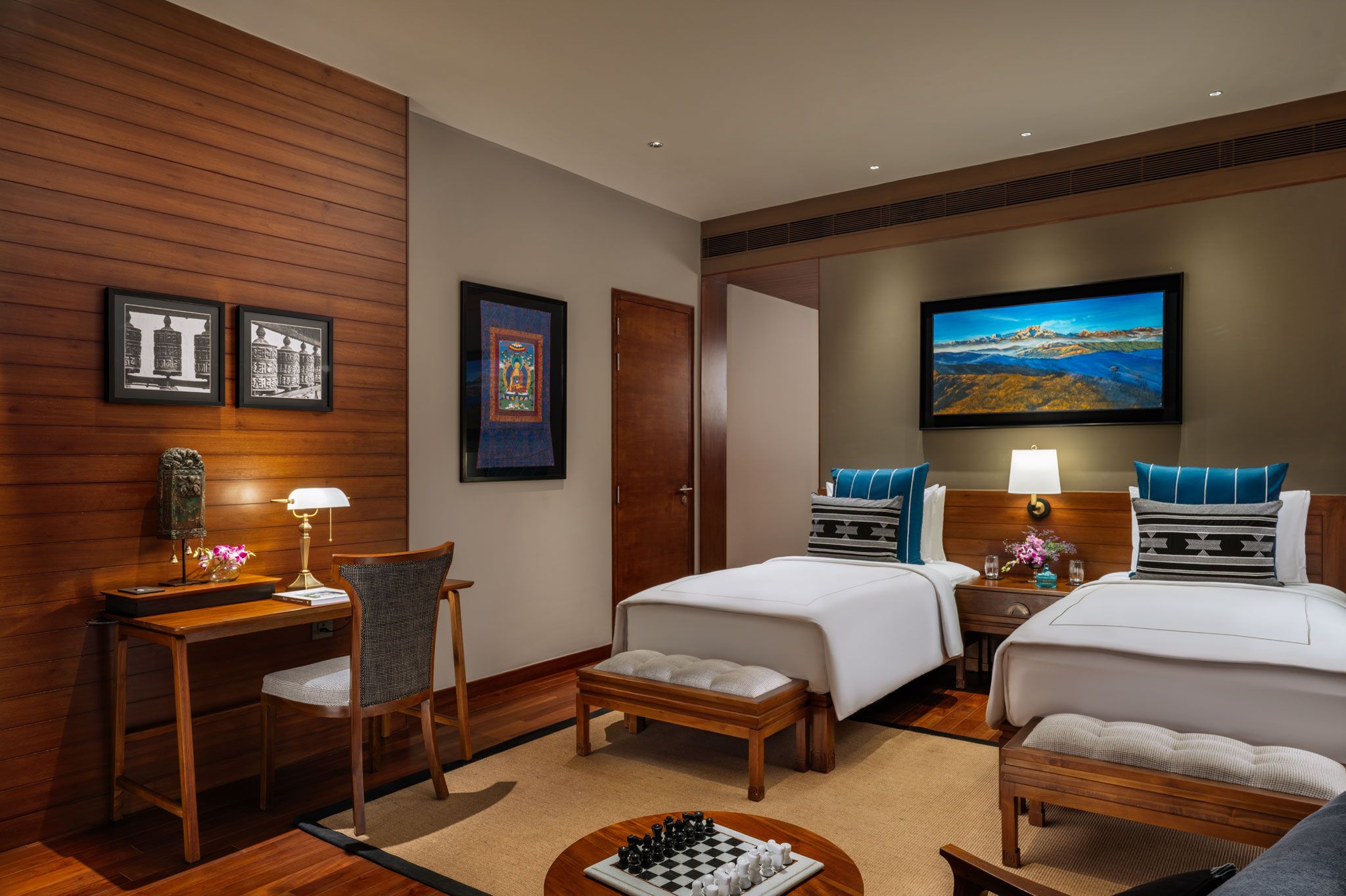 Deluxe Room, 2 Twin Beds (Himalayan View)