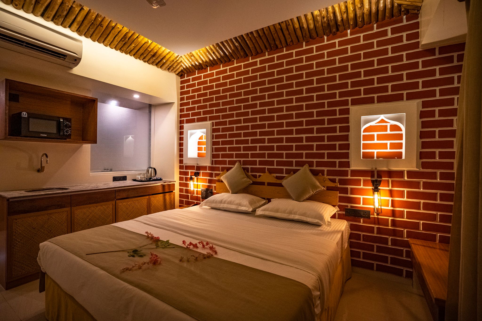 Deluxe Suite Without Balcony