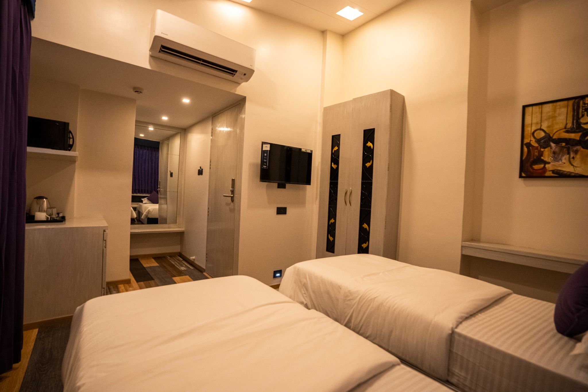 RA Residence Standard Room (1 Double Bed or 2 Twin Beds) 10