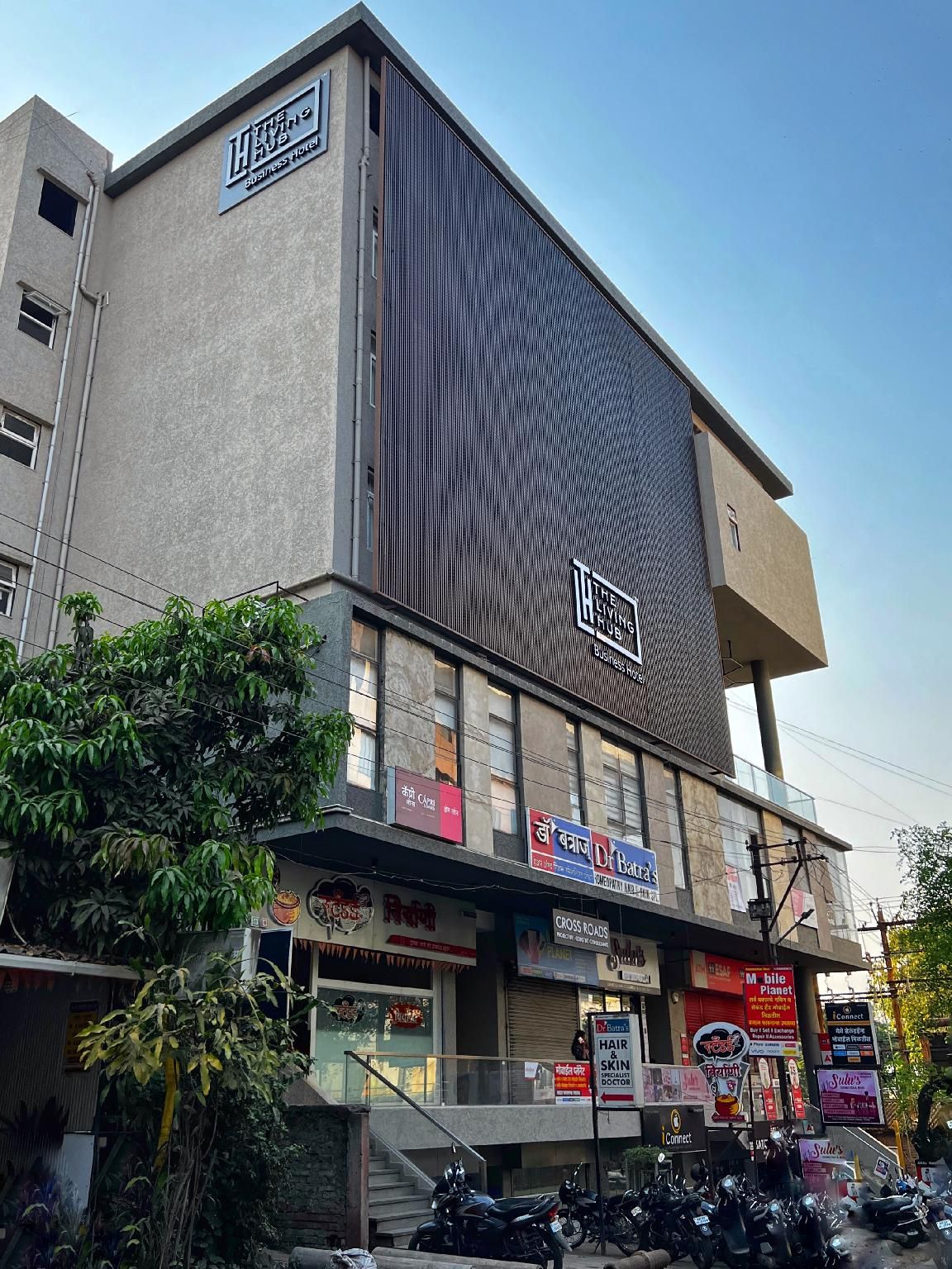 Living Hub Business Hotel, Kolhapur 