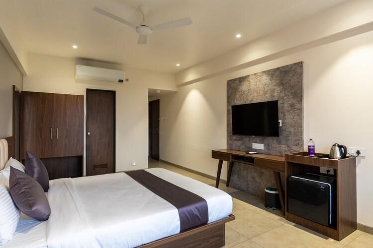 Premium AC Room