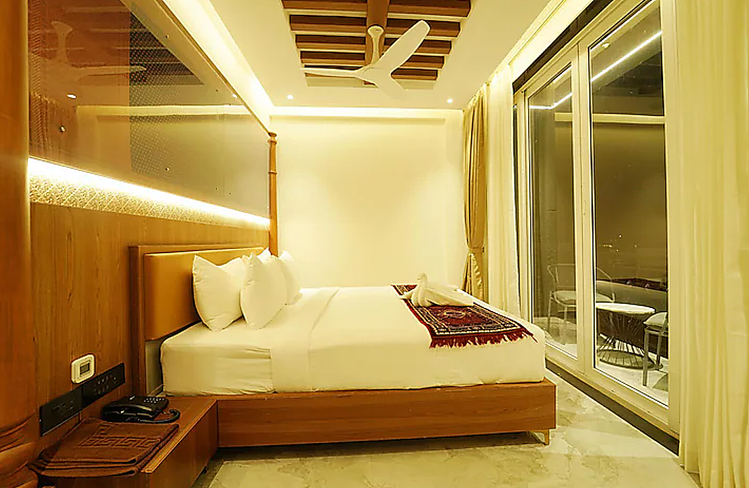 Yuvraj Signature Suite