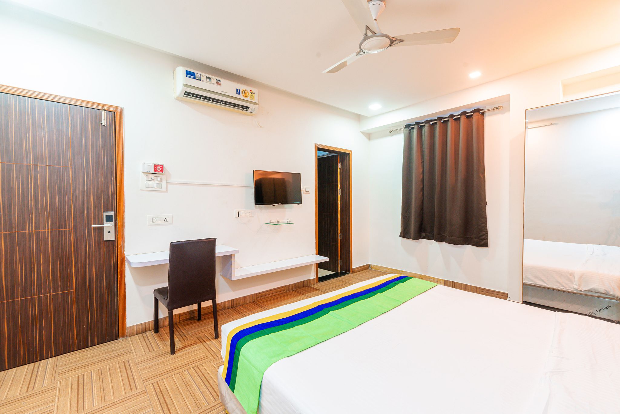 Treebo Spring Brooks, Kalyani Nagar Standard Double Room 10