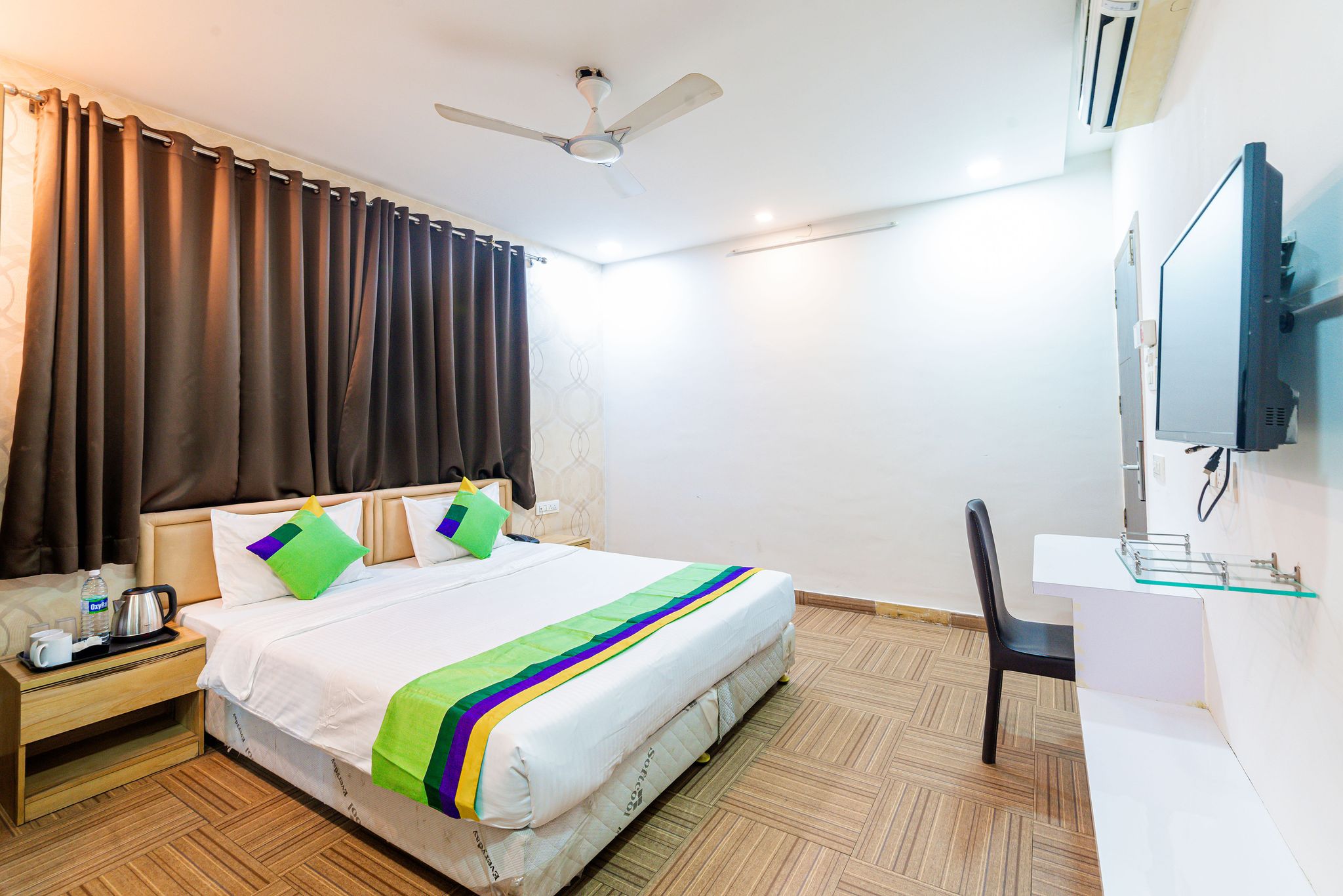 Treebo Spring Brooks, Kalyani Nagar Standard Double Room 3