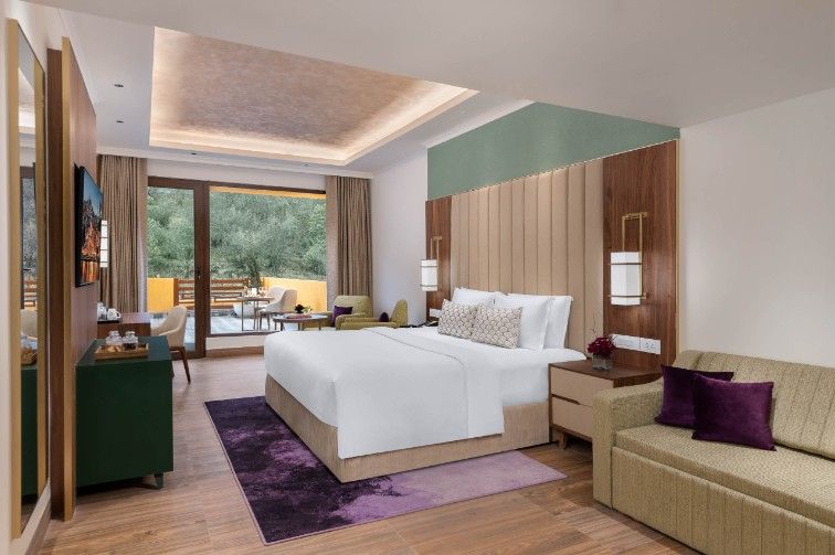Premium King Room with Balcony