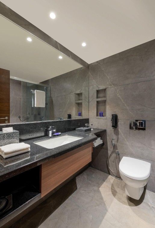 Superior Room City View Twin Bed