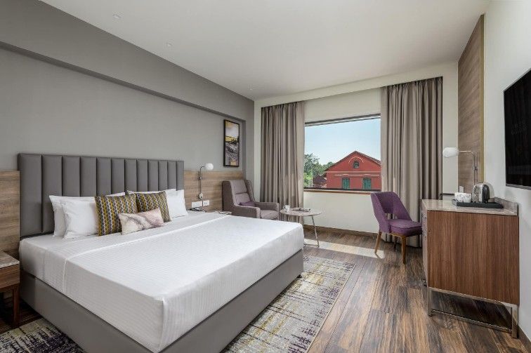 Vivanta Mangalore Old Port Road Superior Room City View King Bed