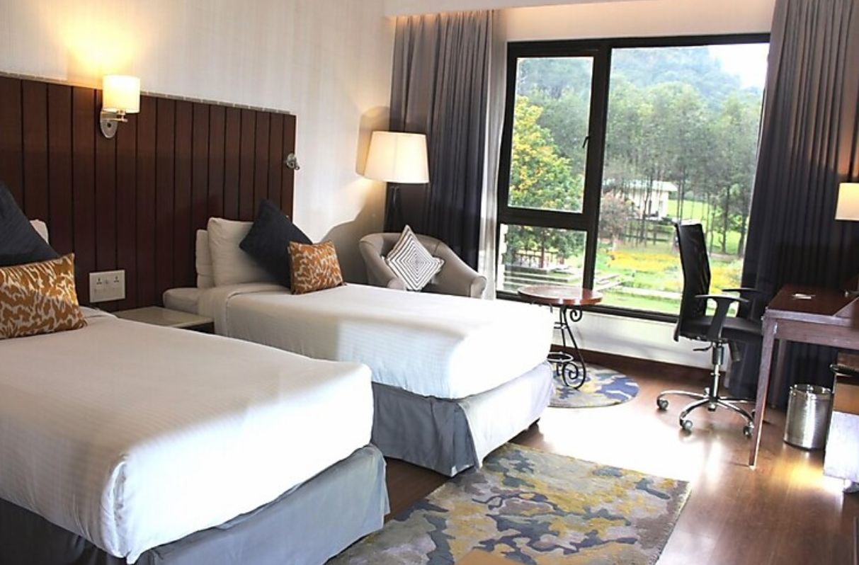 Premium Room Twin Bed