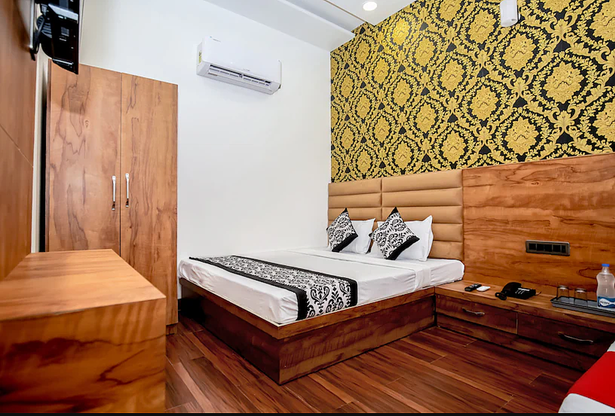 Deluxe Triple Bed