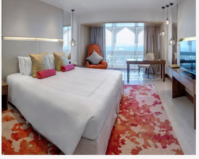 Apollo Sea View King Bed 