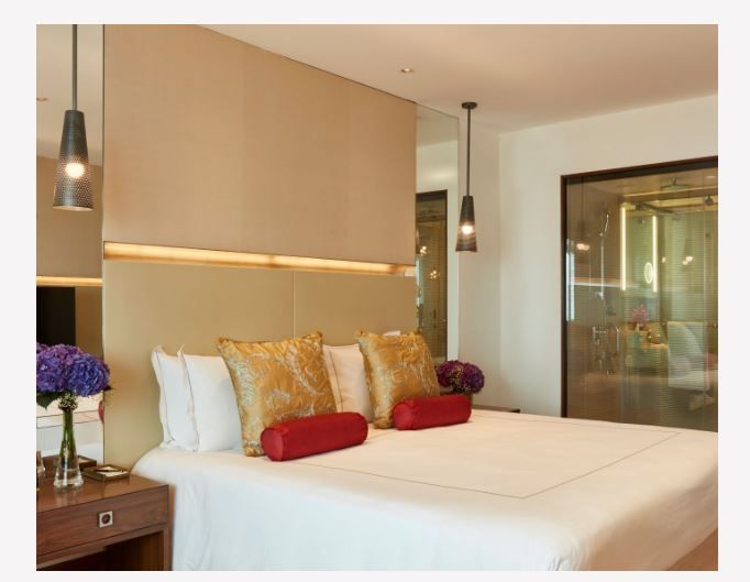 Apollo City View King Bed 