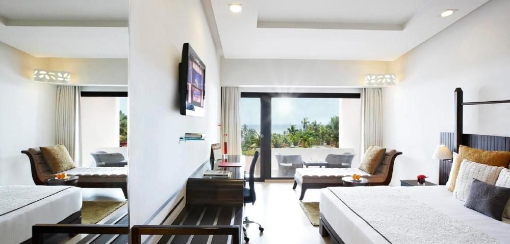 Gateway Varkala Superior Garden View Room Queen Bed 31