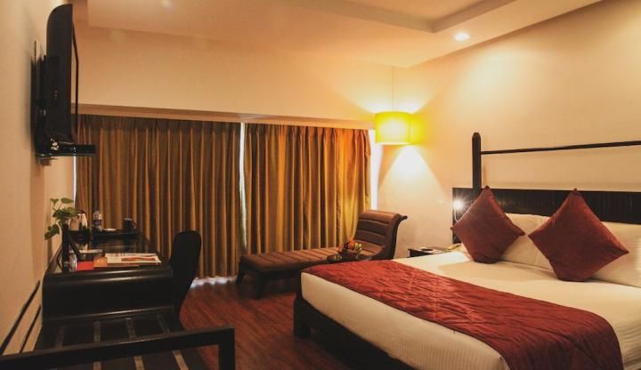 Gateway Varkala Superior Garden View Room Queen Bed 33