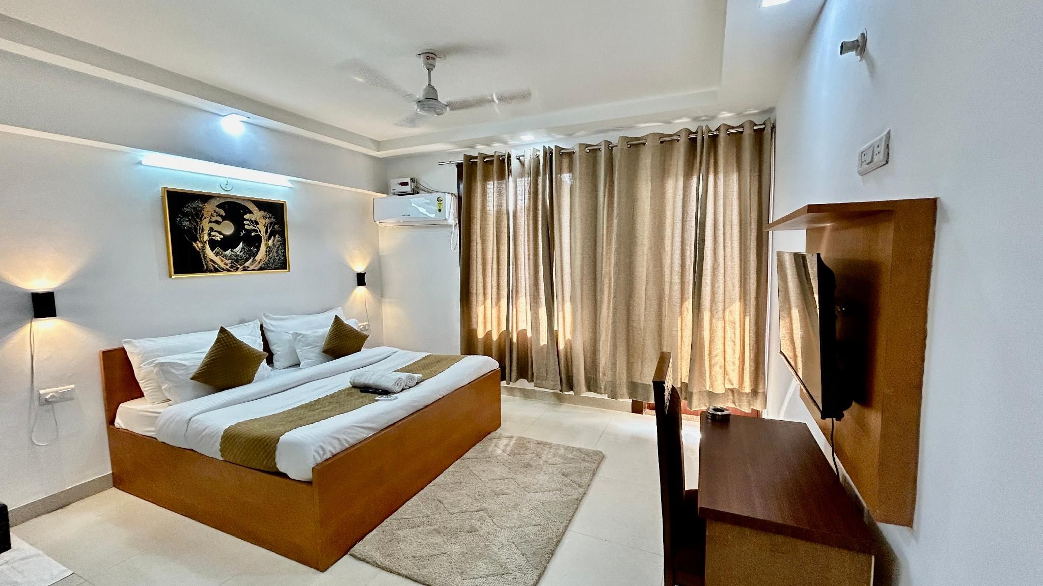 Studio Room with Balcony