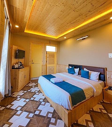 Premium Hill Scape Views And City Views