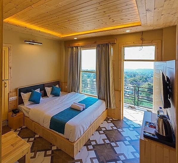 Ghar Bar Boutique Stay & Cafe Standard Hill View Rooms