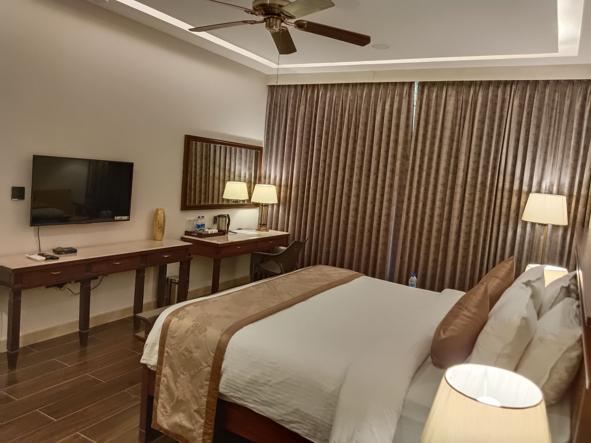 Caravel Junior Suite Room