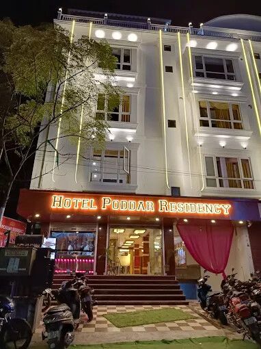 Hotel Poddar Residency