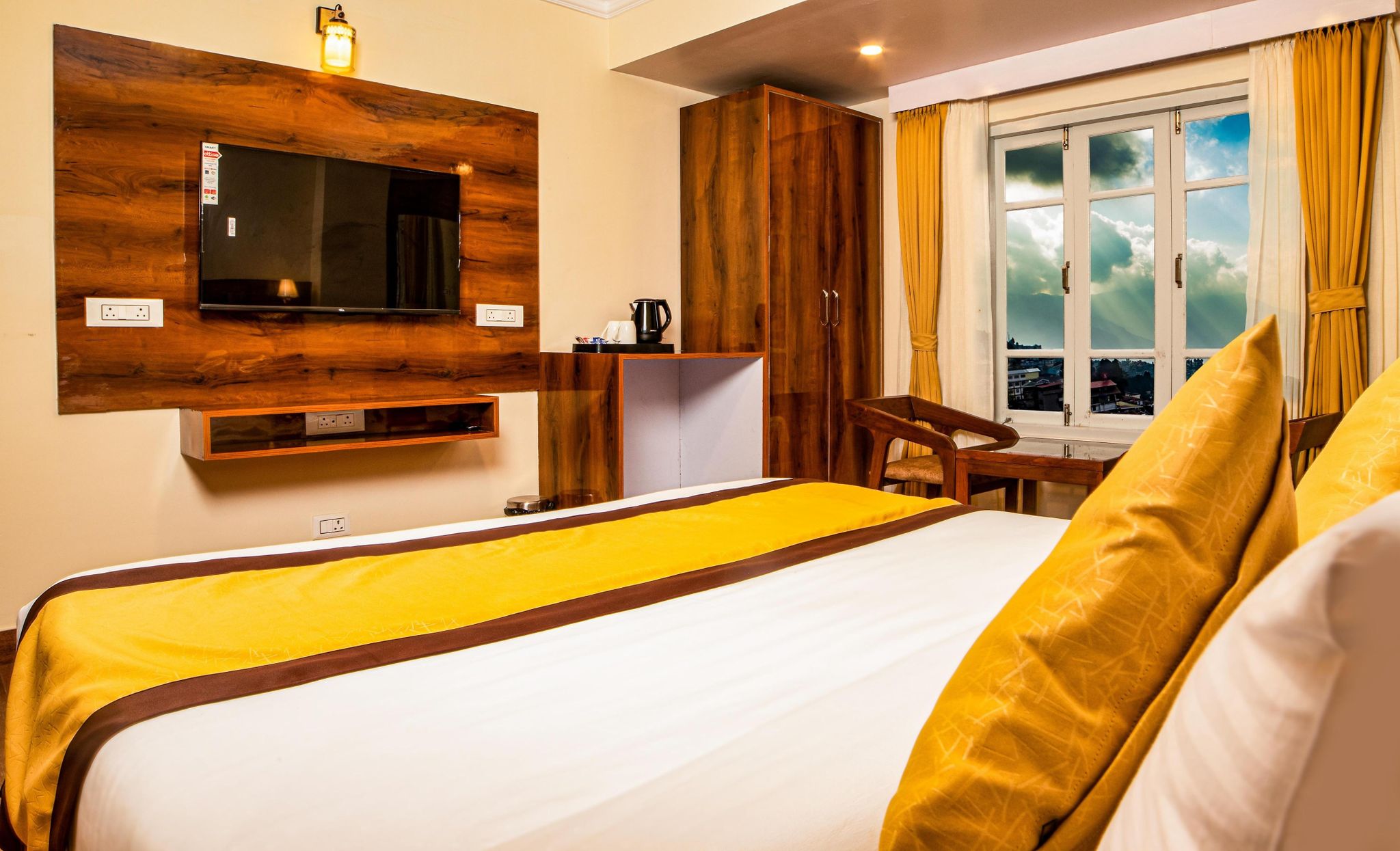 Hotel Raj Ville, Darjeeling-100 mtrs From Mall Road EXECUTIVE (ONLY DOUBLE) 2