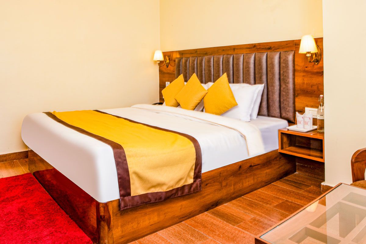 Hotel Raj Ville, Darjeeling-100 mtrs From Mall Road EXECUTIVE (ONLY DOUBLE)