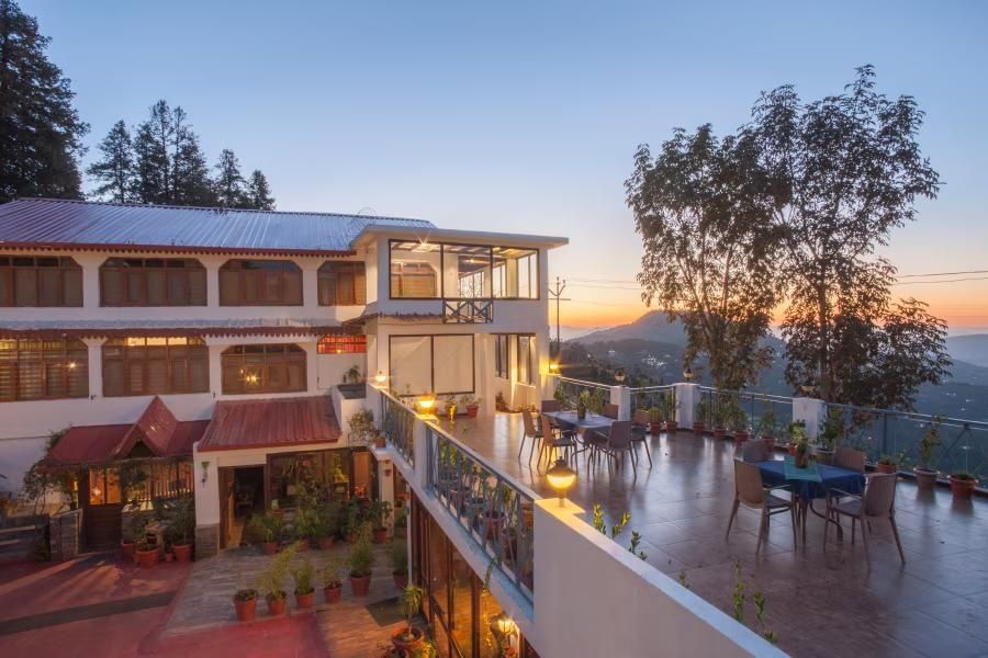 Hotel Exterior