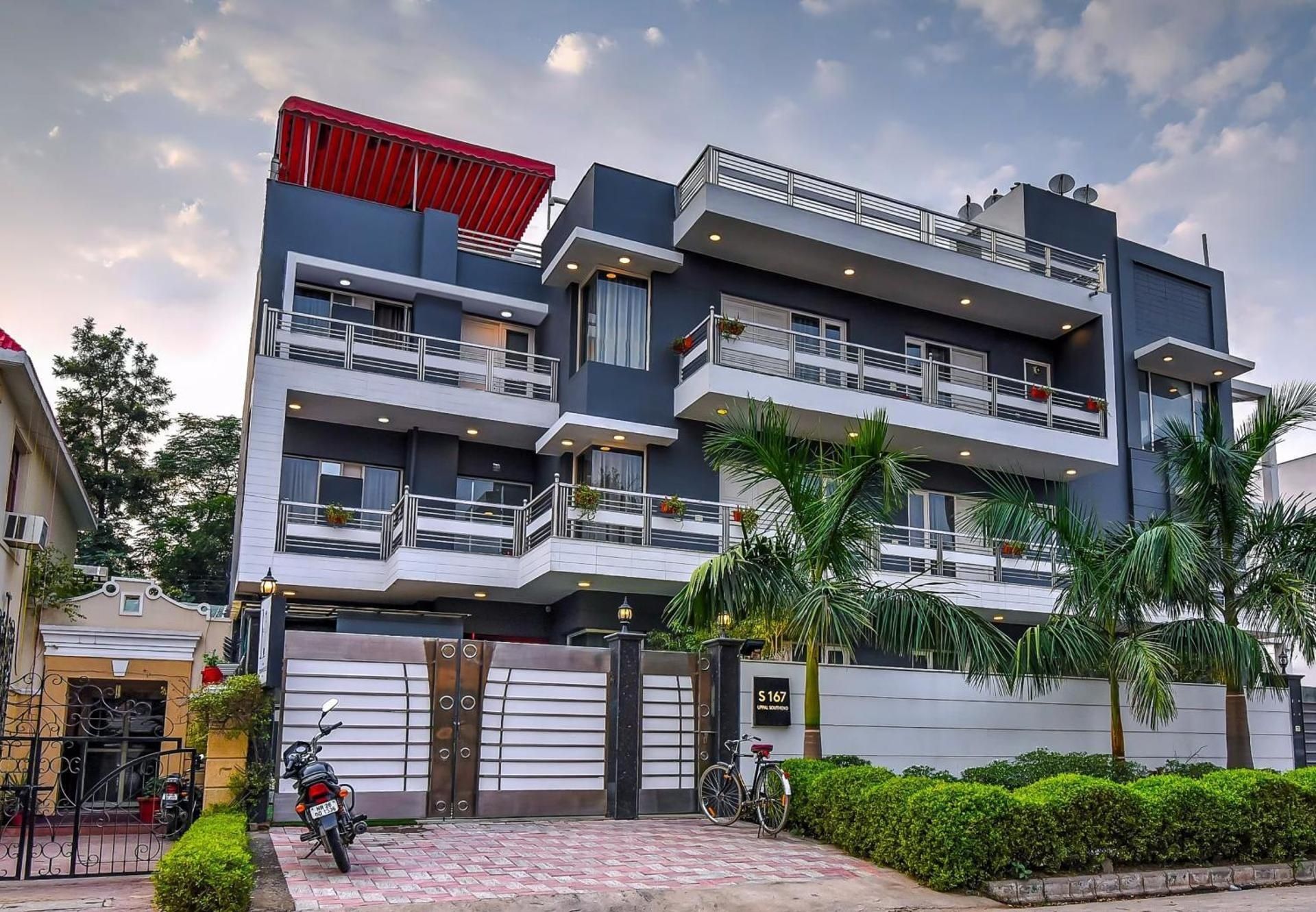 Super Townhouse Sector 49 Sohna Road