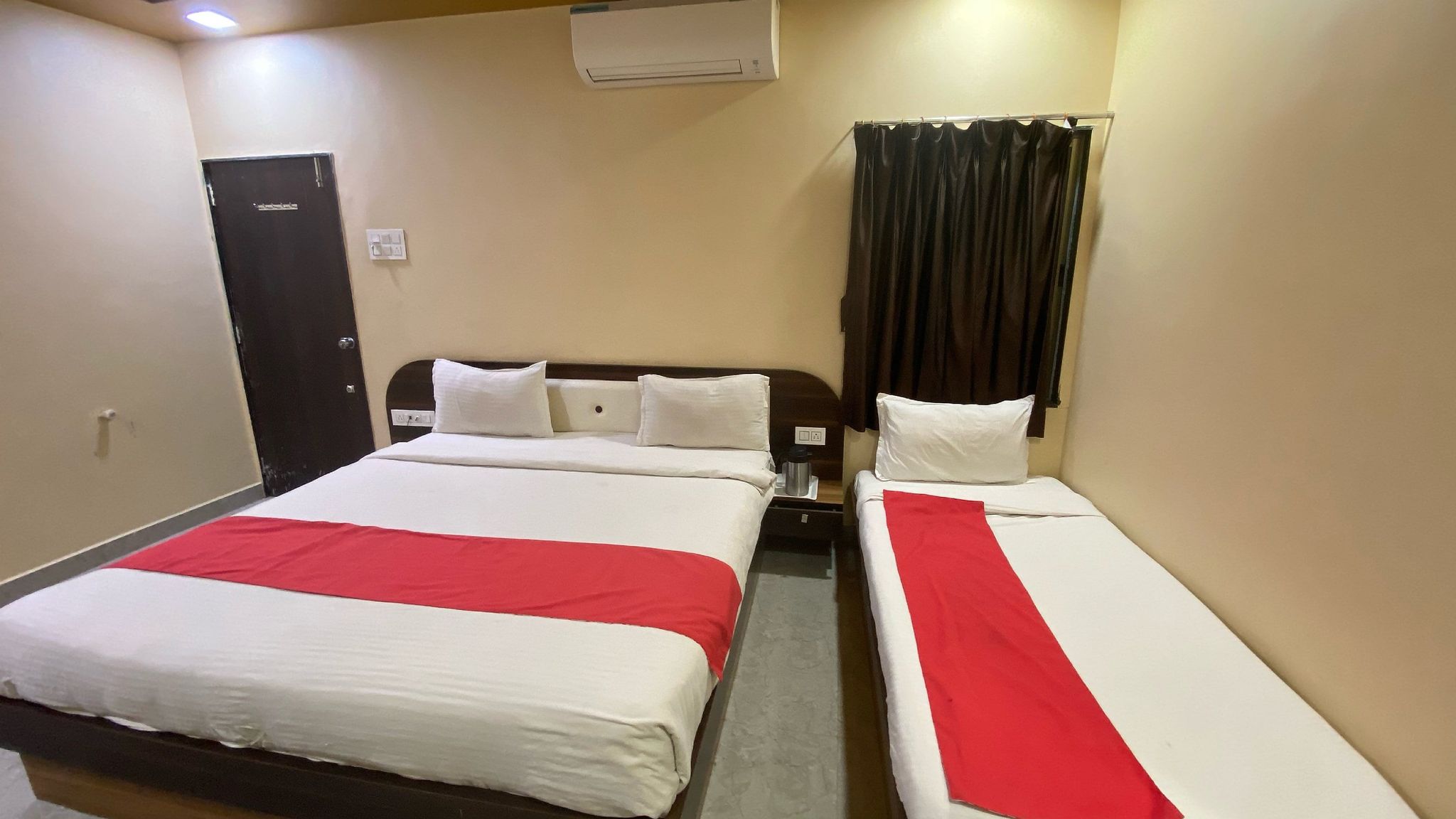 3 Bedded Deluxe Room