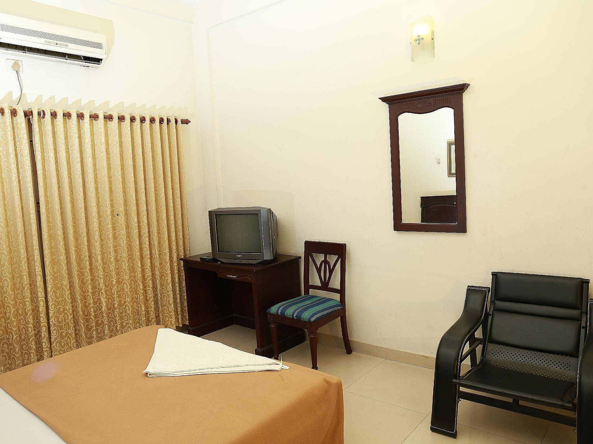 AC Deluxe Room