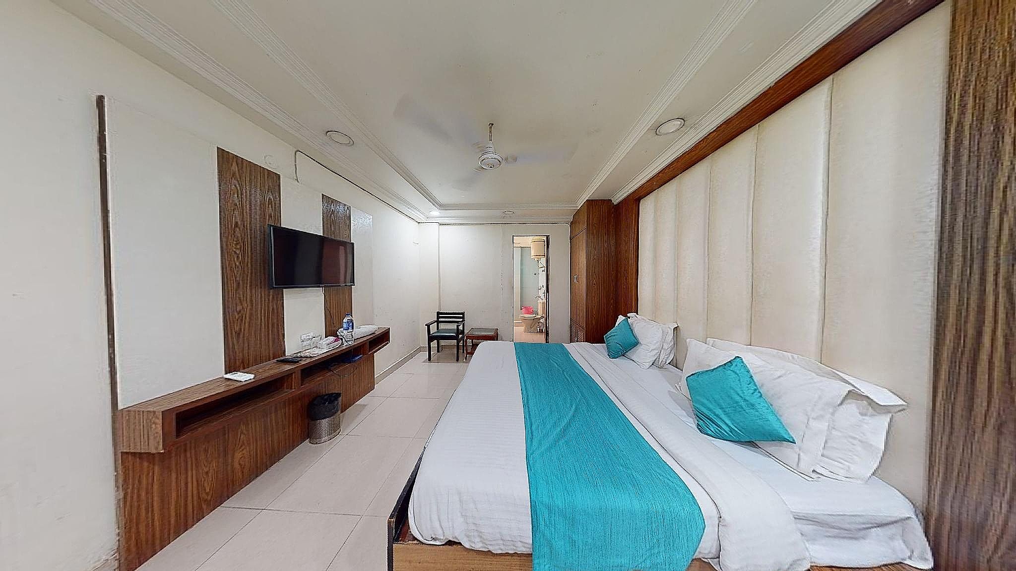 Super Deluxe Double Room