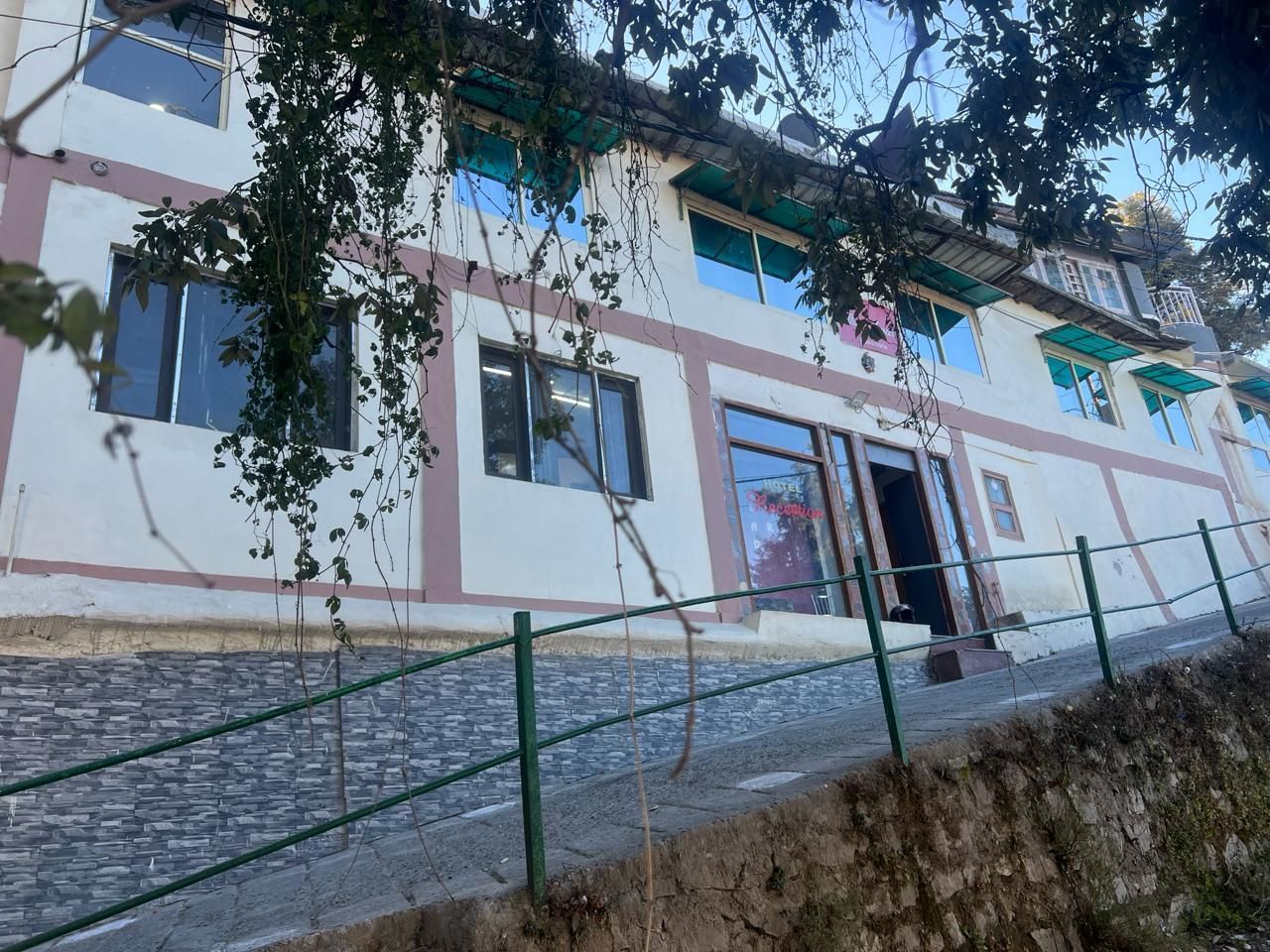 Hotel Amar Grand