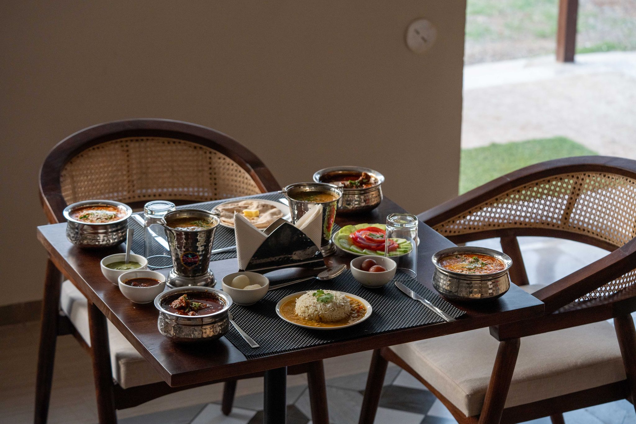 Food & Dining