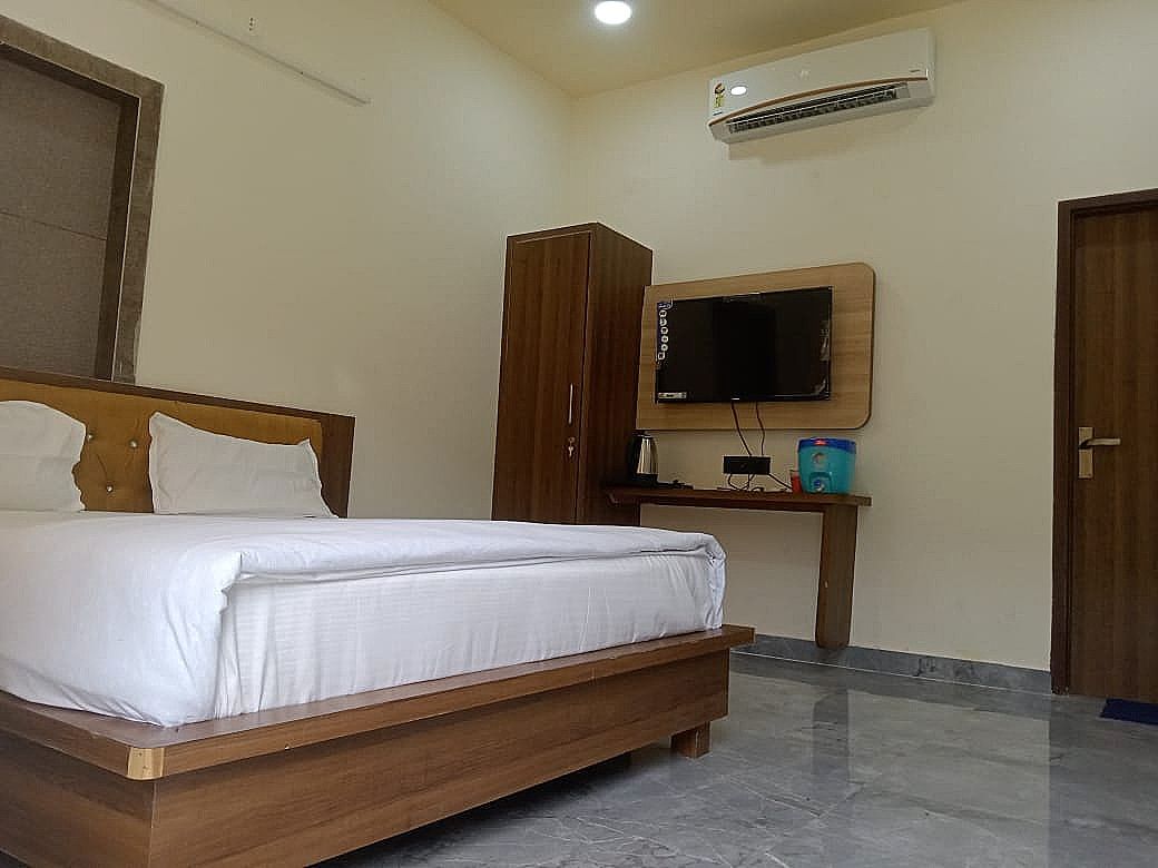 Sparsh Canopy Resort Deluxe Room 3