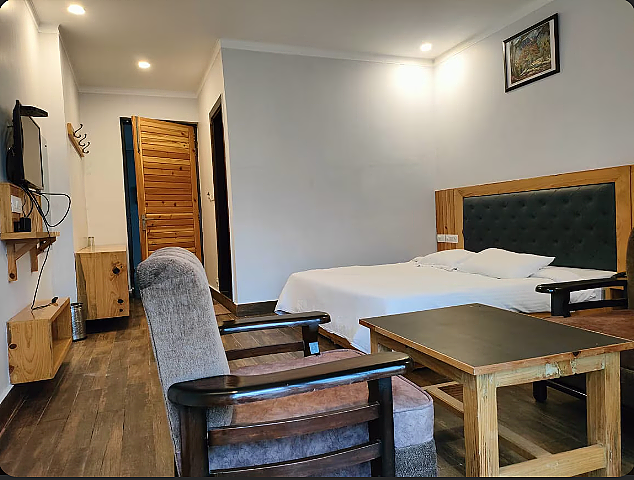 Slate house Deluxe Room 5