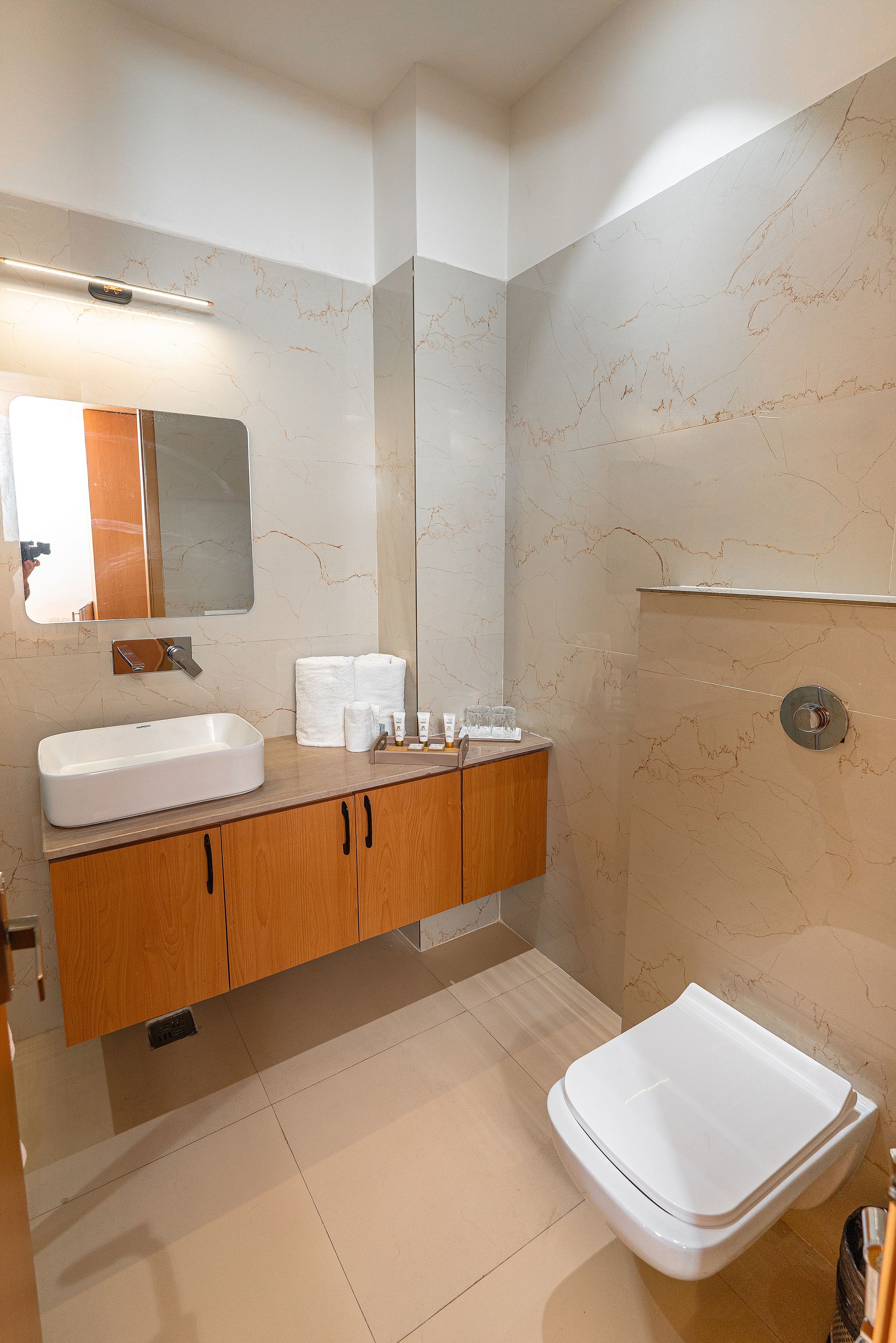 Hotel Xenious Micro Amritsar Superior Room 11