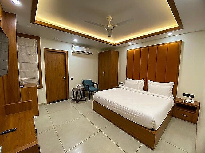 The Century Stays Deluxe Room 3