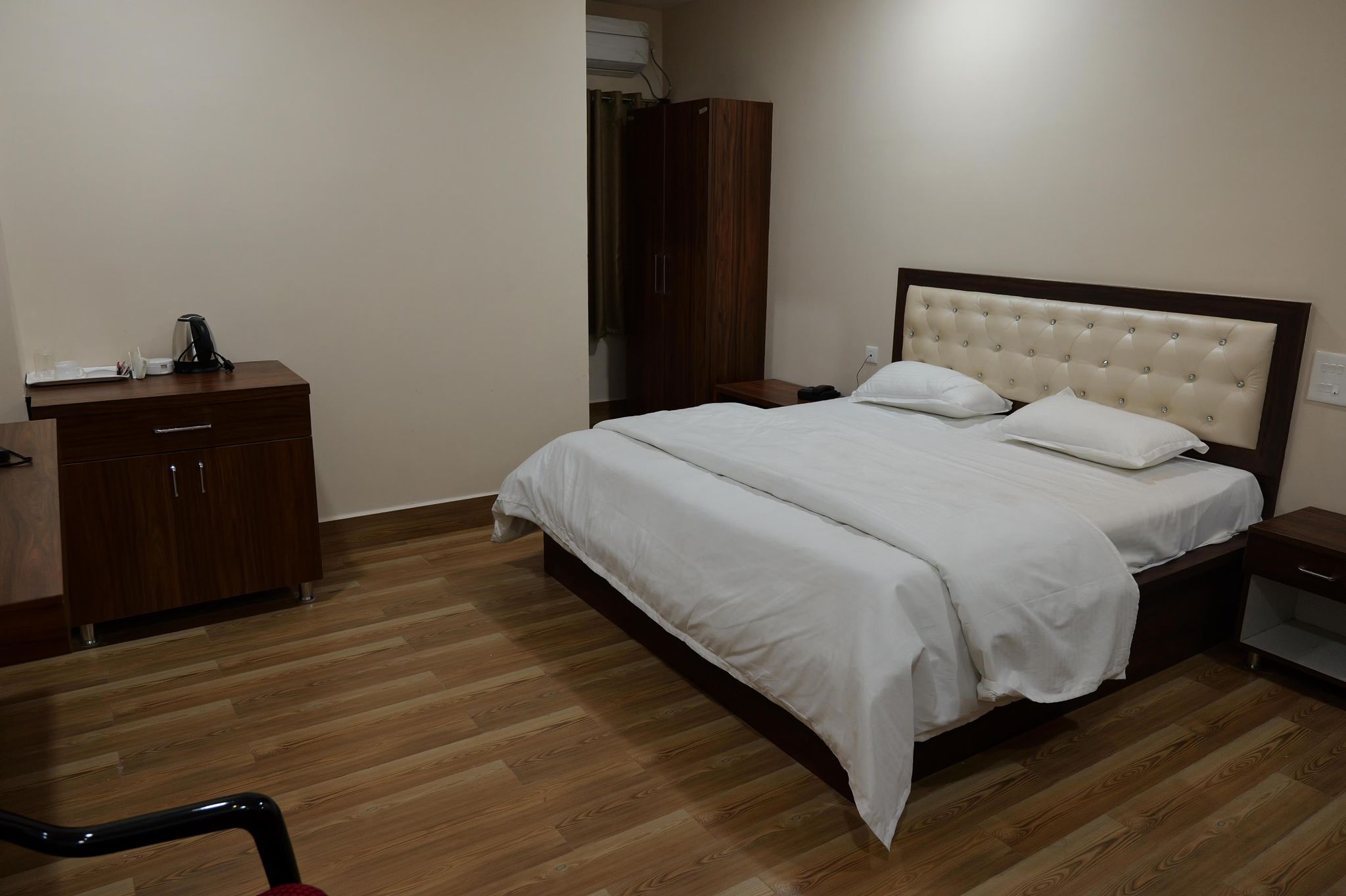 S Conventions TSR Grand  Executive Room 2