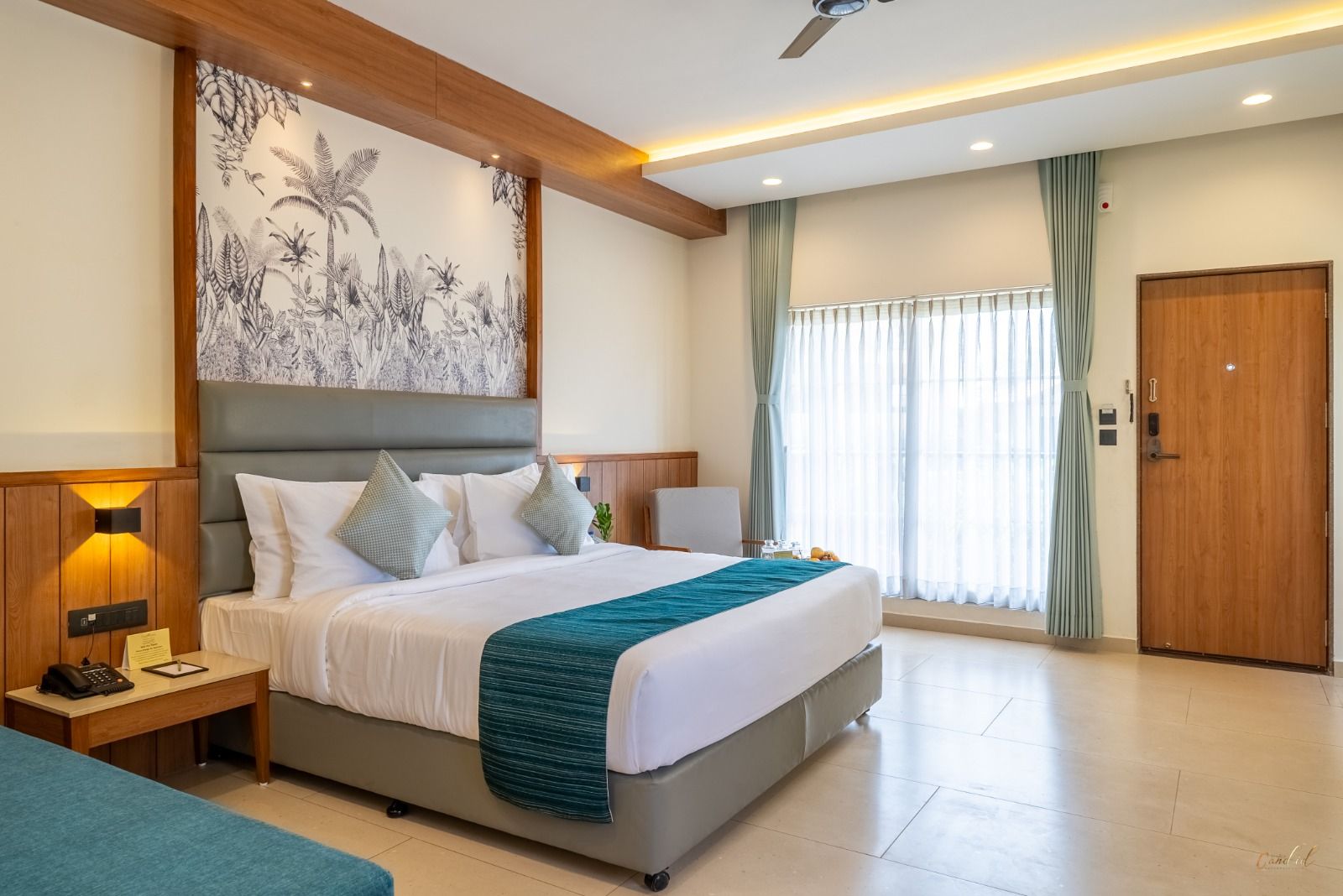 The Fern Wisteria Resort, Dhari Winter Green Premium Cottage, 1 King Bed 2