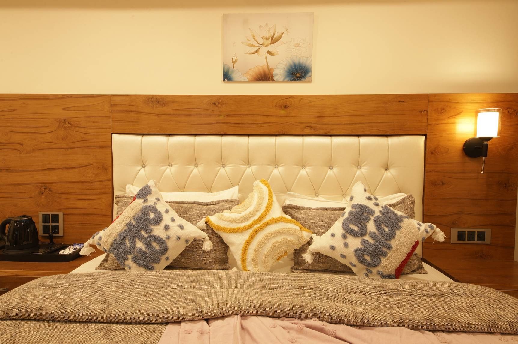 Family Suite with Shared Balcony Hill View