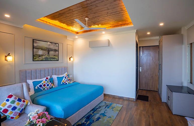 Executive Room with Private Balcony and Hill View