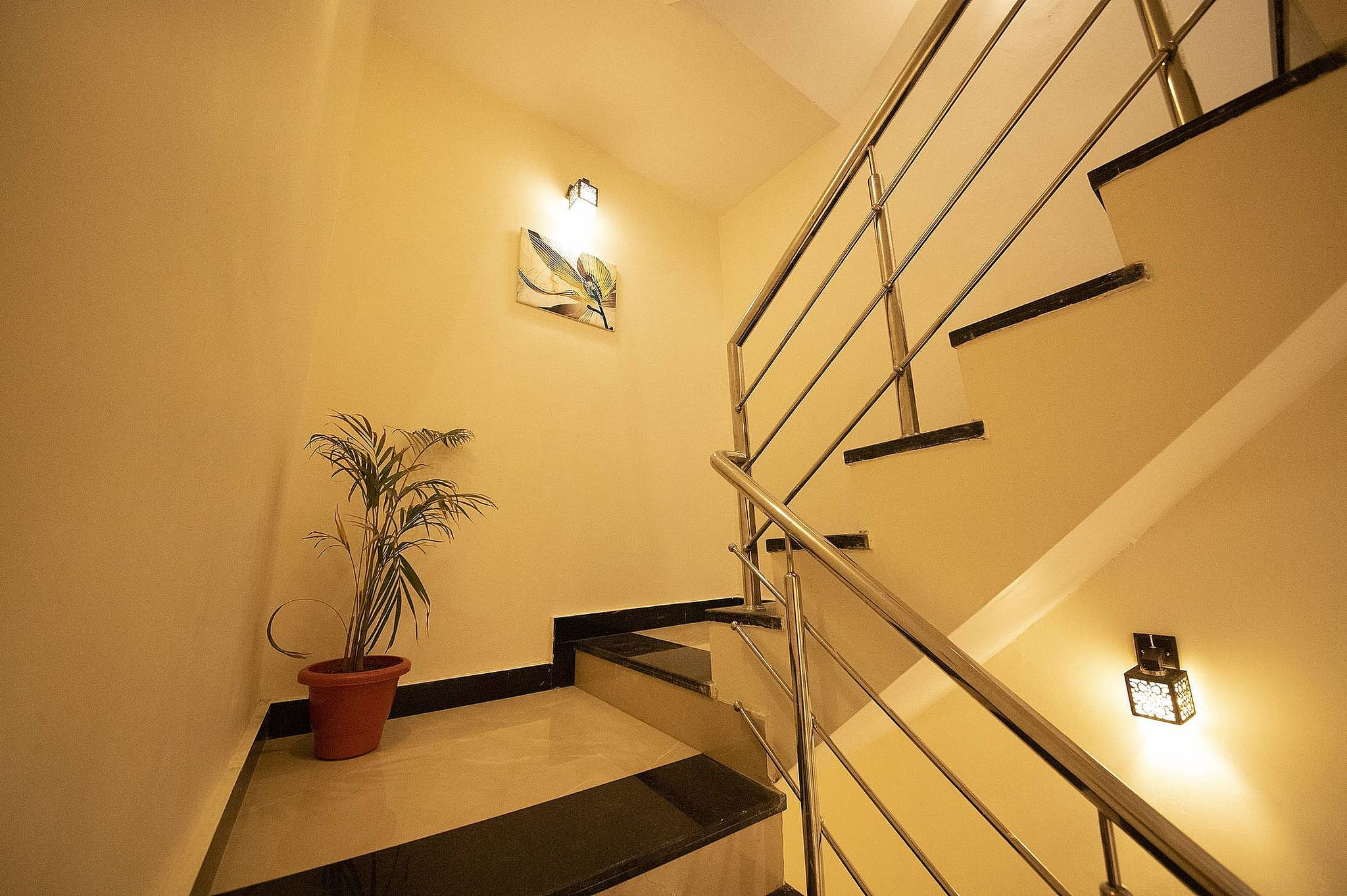 Perfectstayz Premium Westend ( Mall Road )