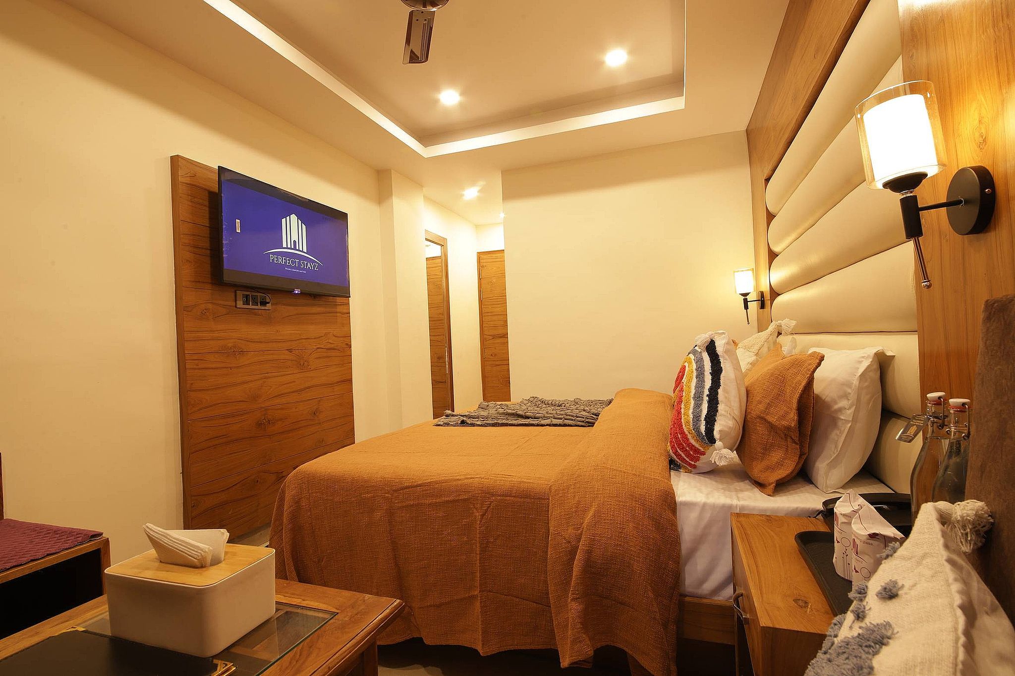 Perfectstayz Premium Westend ( Mall Road )