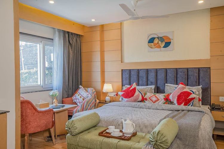 Executive Room with Valley View