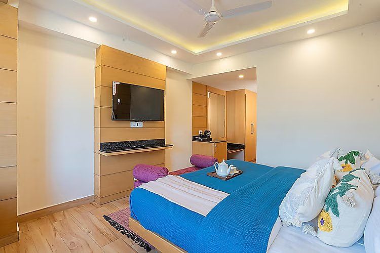 Executive Room with Valley View