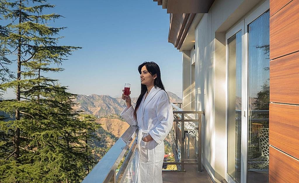Executive Room with Balcony and Valley View