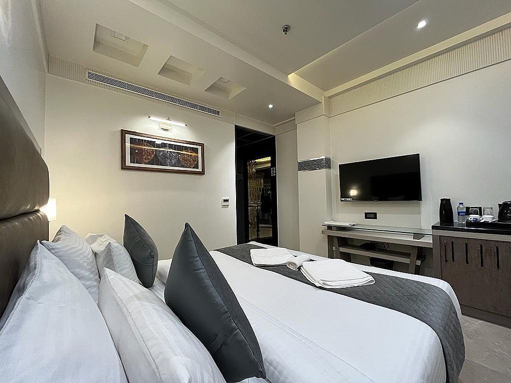 AQUARIUS HOTEL Executive Room 7