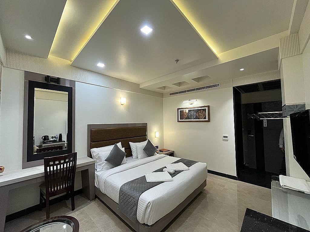AQUARIUS HOTEL Executive Room 5