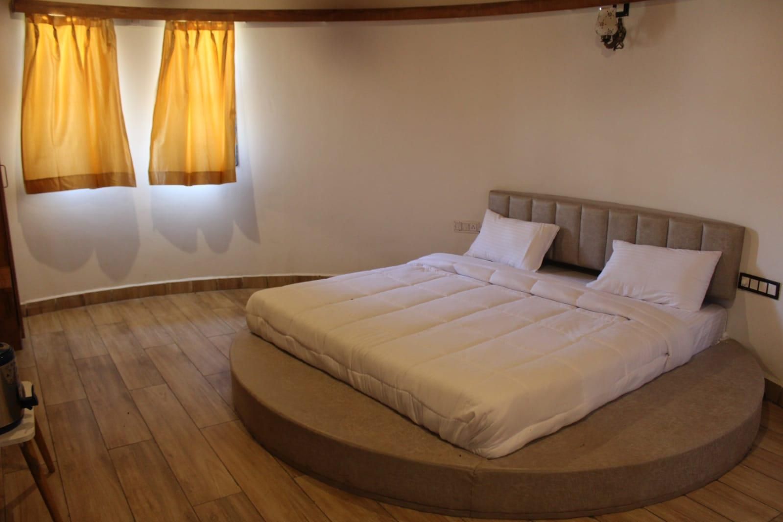 Cottage Room