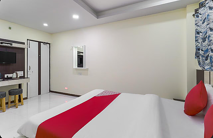 Eennra North Guest House Deluxe Ac Room with Free Wifi 3