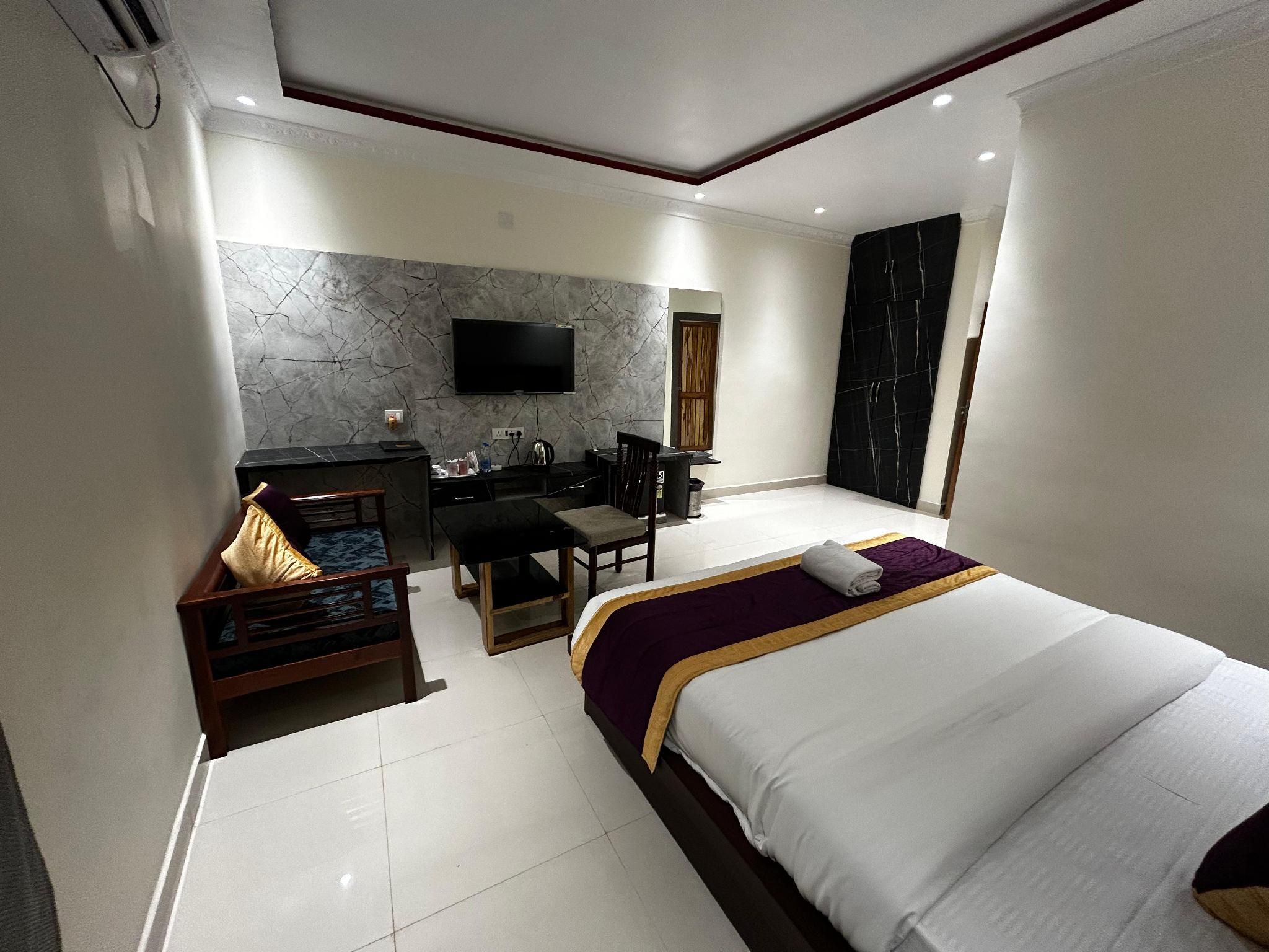 Super Deluxe Room