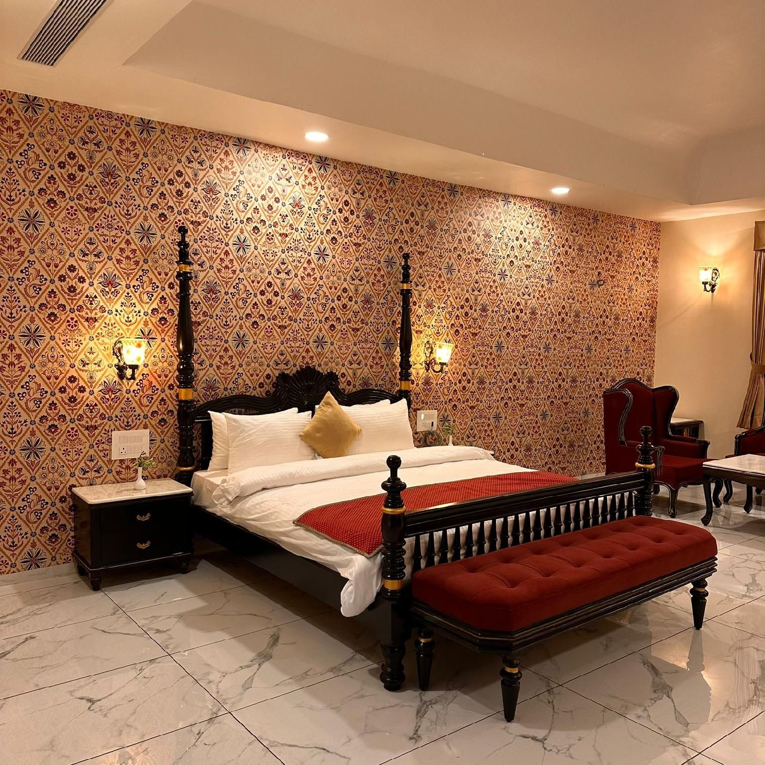 BR Resort & Club Maharaja Suite 2